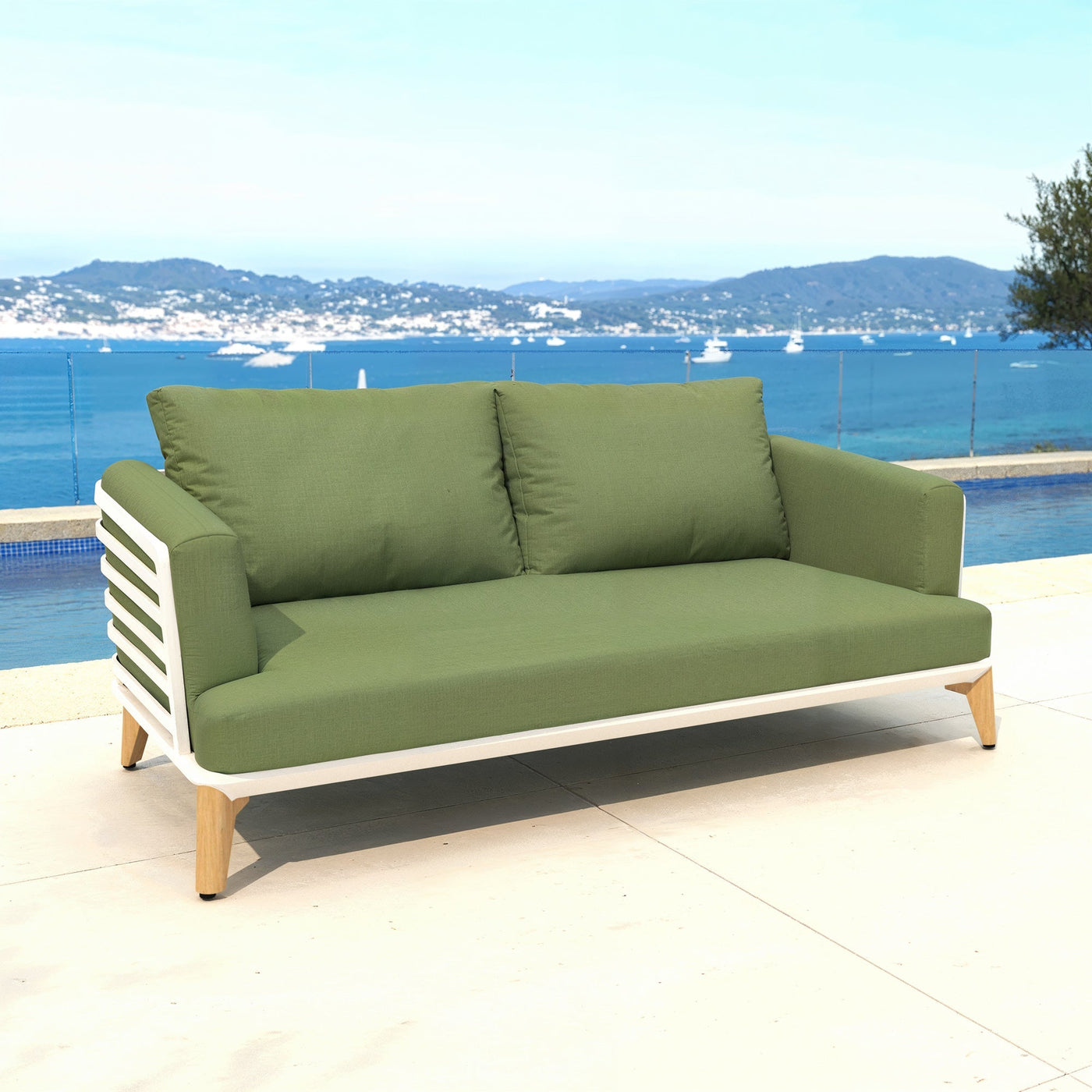 Canapé de jardin 2 places Monte Carlo blanc et vert de la marque Meublot, avec coussins confortables pour extérieur.