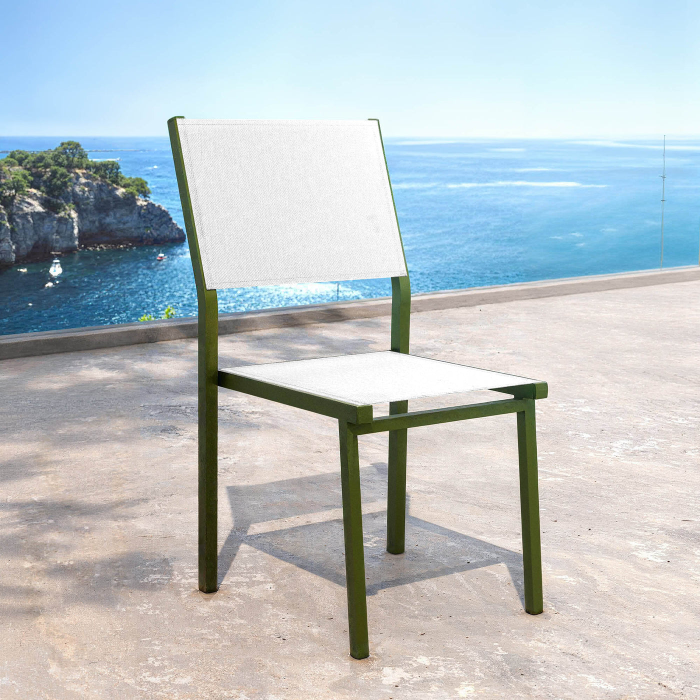 Chaise de jardin en aluminium empilable Murano, fauteuil d'extérieur vert de la marque Meublot, idéale pour espace extérieur.