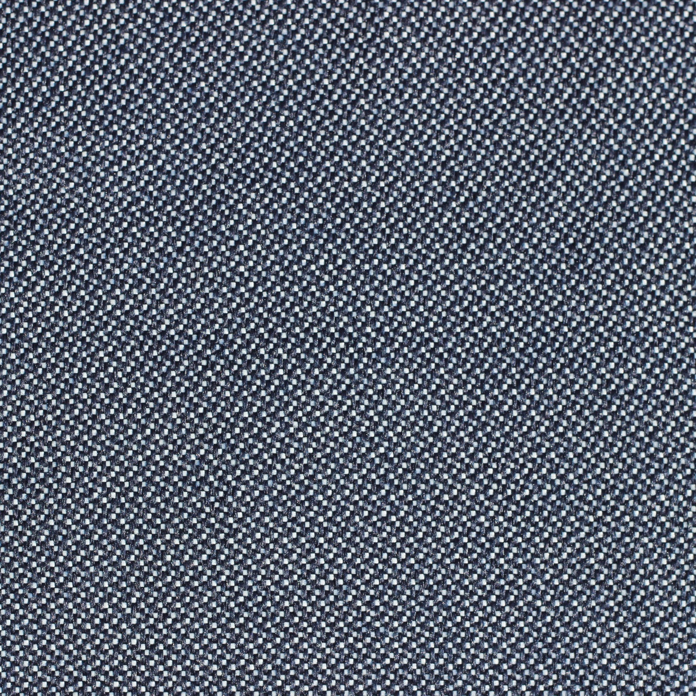 Coussin déco d'extérieur Borae bleu marine de 45x45 cm de la marque Meublot, texture douce et résistante pour mobilier extérieur