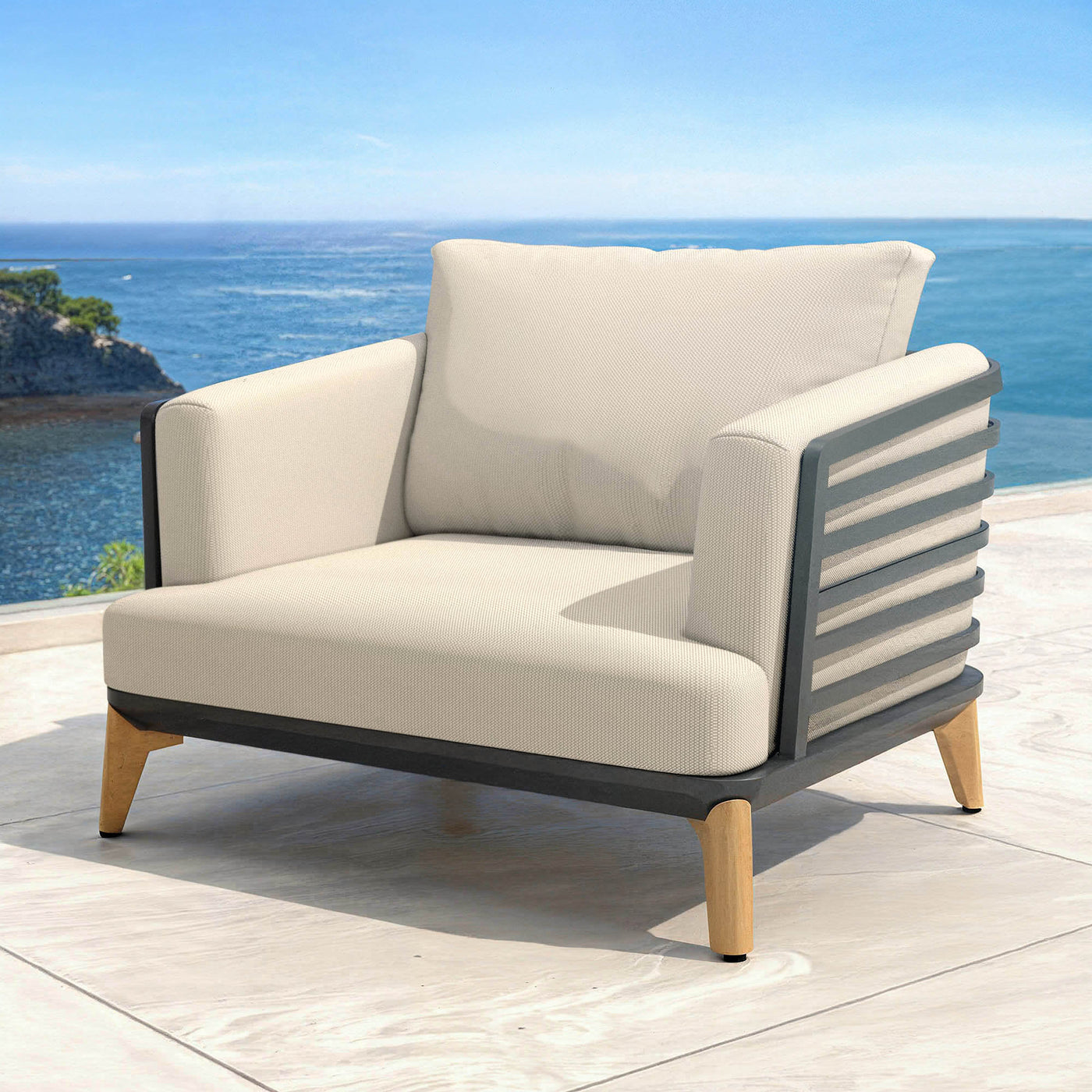 Fauteuil de jardin Monte Carlo de Meublot en anthracite avec coussin sable, design moderne et confortable pour l'extérieur.