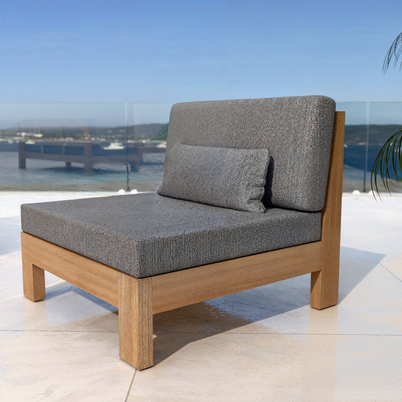 Fauteuil de salon de jardin Bornéo Meublot avec méridienne, ensemble de mobilier extérieur pour 5 personnes, en bois et coussins.