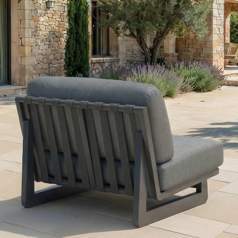 Salon de jardin Long Beach Meublot pour 2 personnes avec coussins, en bois et résine tressée, idéal pour extérieur.