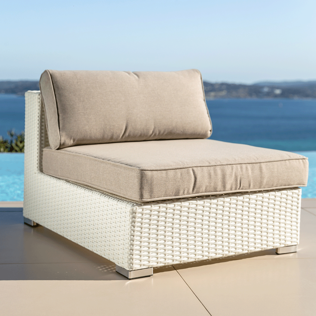 Canapé chauffeuse de jardin Palma blanc de Meublot, assise confortable avec coussins pour extérieur élégant.