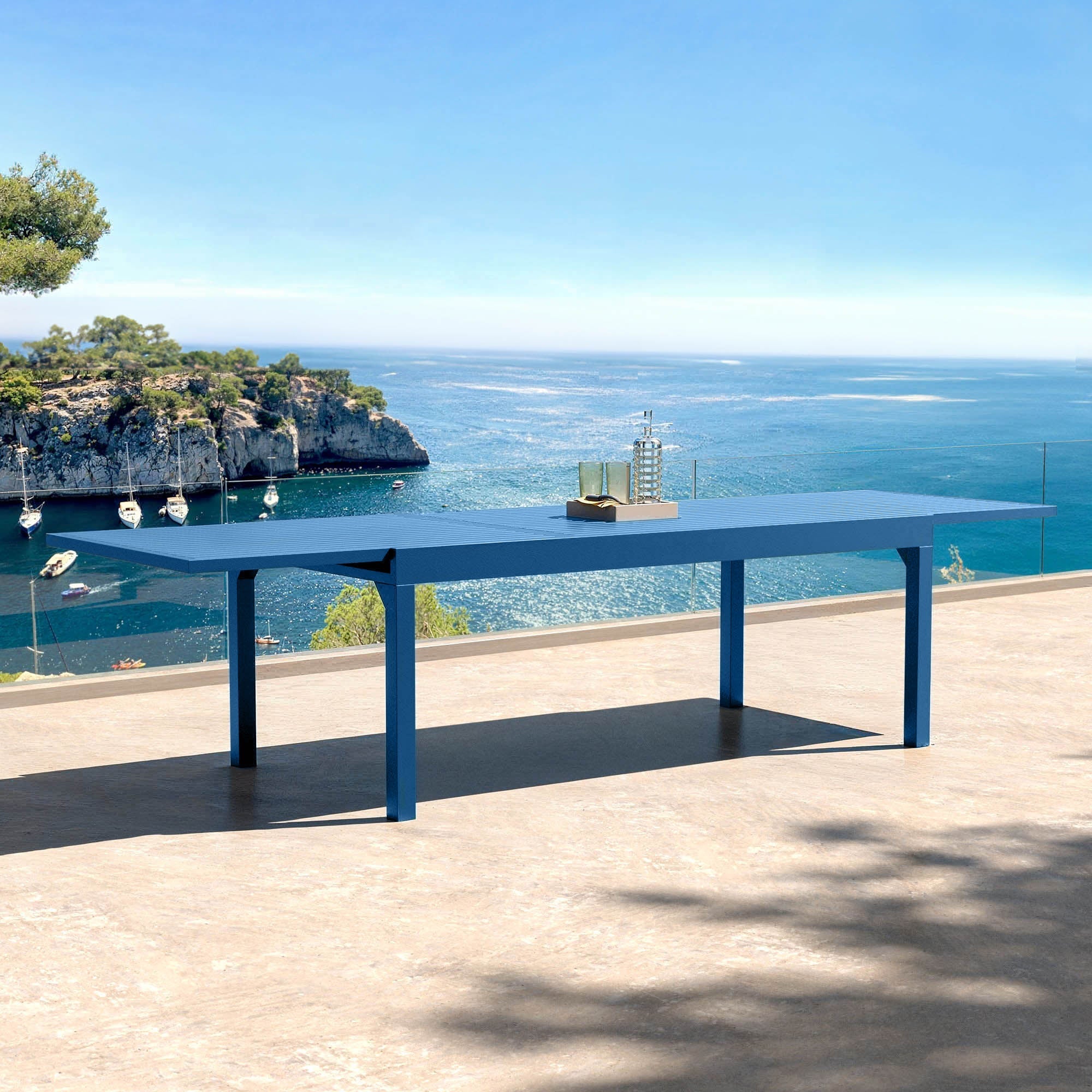 Table de jardin extensible Meublot Murano pour 12 personnes, table en aluminium bleu, dimensions 320 x 100 cm.
